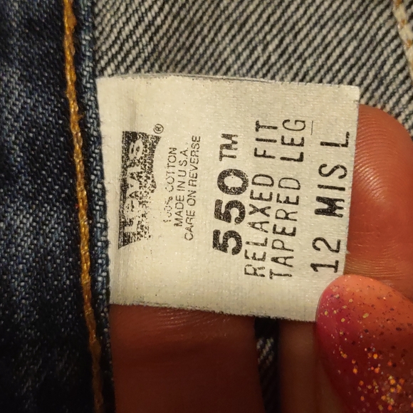 "Levi's" 550 brand. Relax d Tapered leg. Made in USA! High waisted. Size 12. - Picture 8 of 8